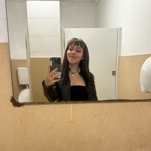 Meet your Posher, Rose